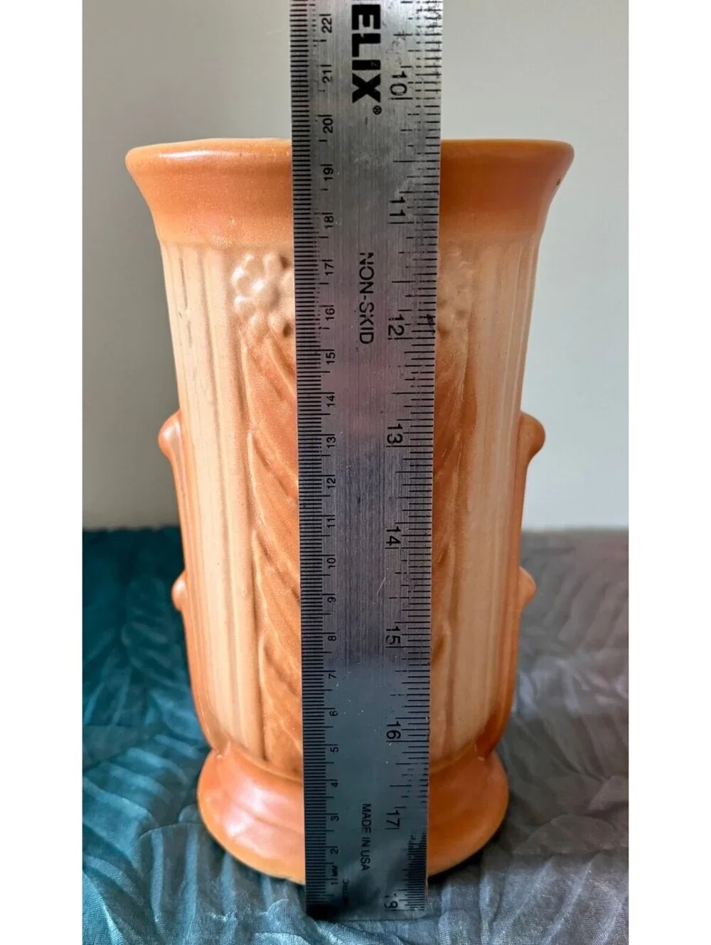 Robinson Ransbottom RRP 716 Vintage Pottery Vase Peach Floral USA 8